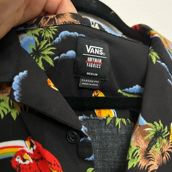 Vans Men's Black Tropical Parrot Shirt Size M - Picture 4 of 8